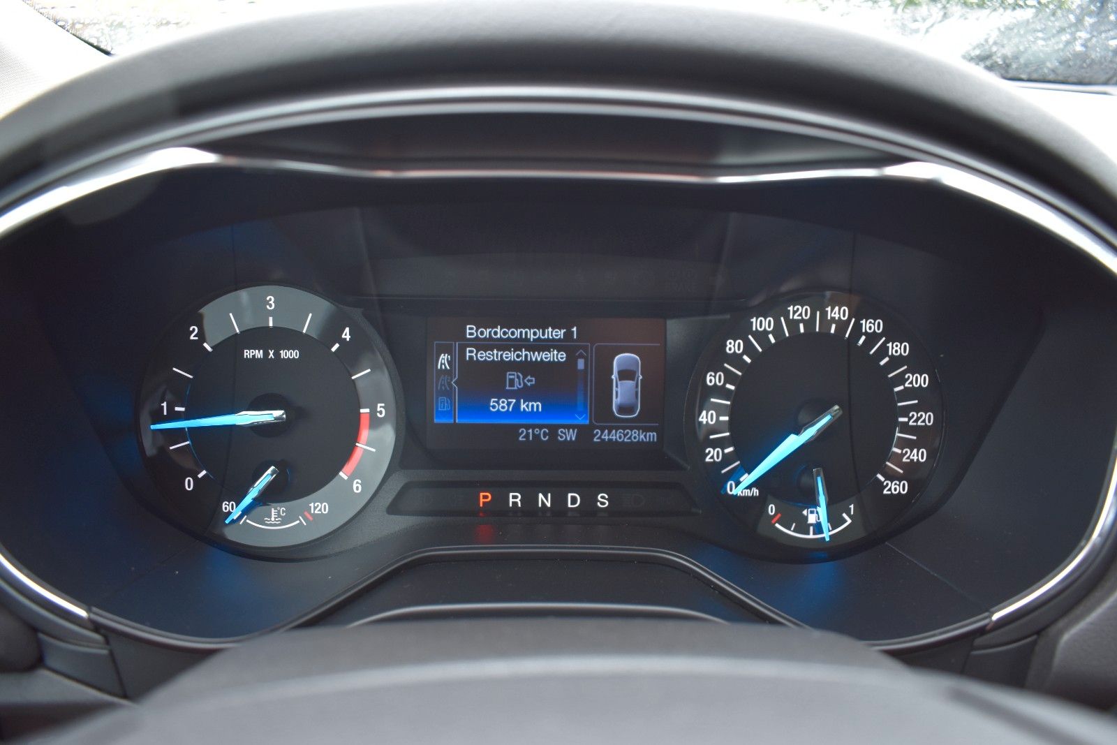 Fahrzeugabbildung Ford Mondeo Turnier ST-Line Automatik Kamera Navi