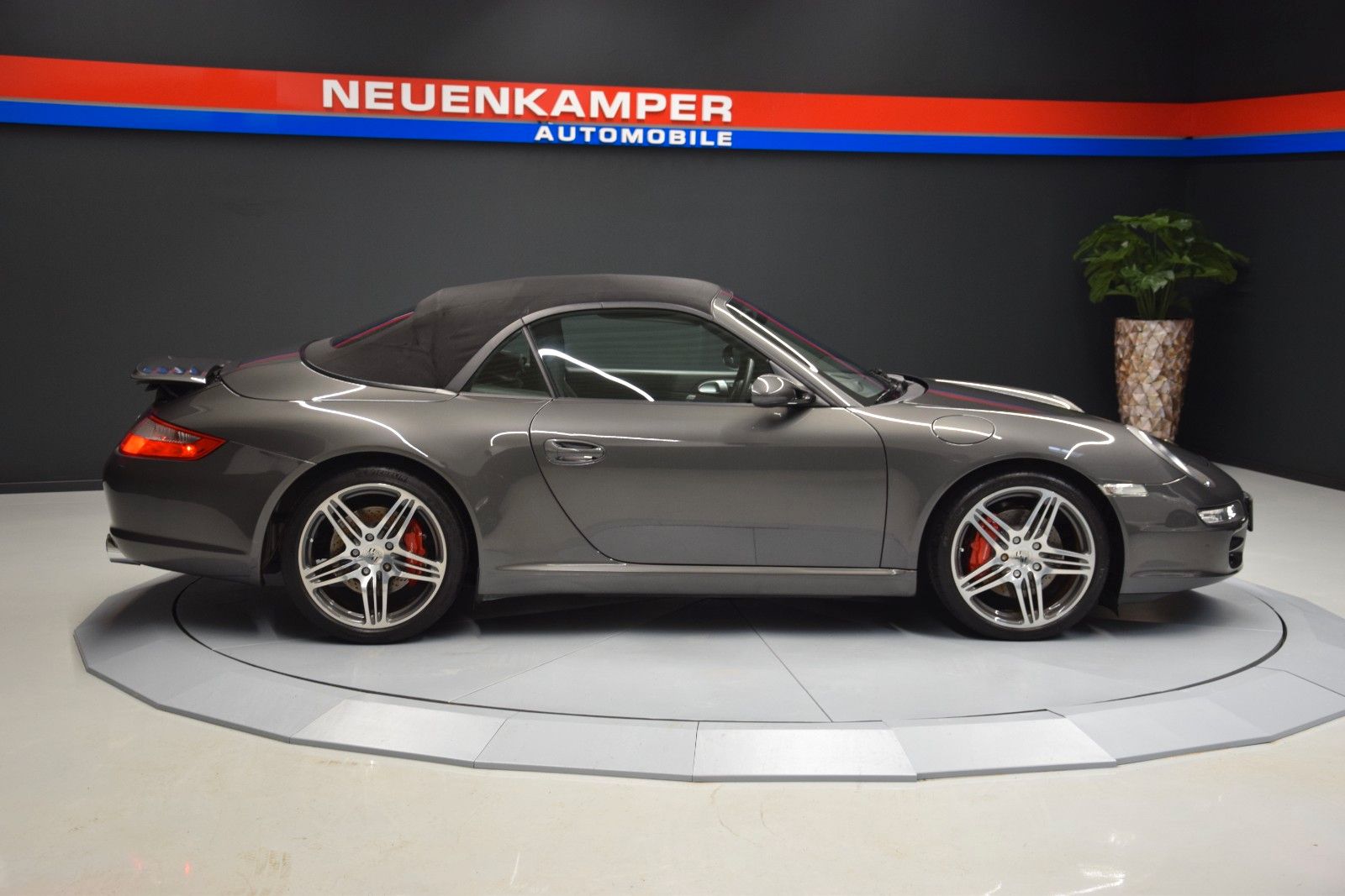 Fahrzeugabbildung Porsche 997 S SportAGA. Navi Vollleder  1A. Zustand