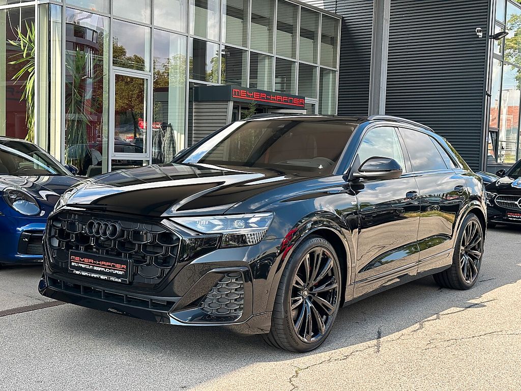 Image of Audi Q8