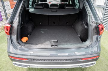 Fahrzeugabbildung SEAT Tarraco Xcellence 4Drive|AHK|AMBIENTE|KAMERA