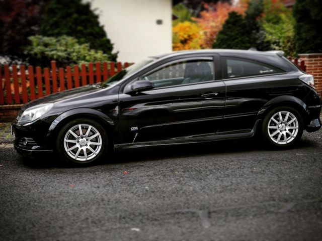 Opel Astra H GTC 2.0 Turbo Sport OPC Line ...