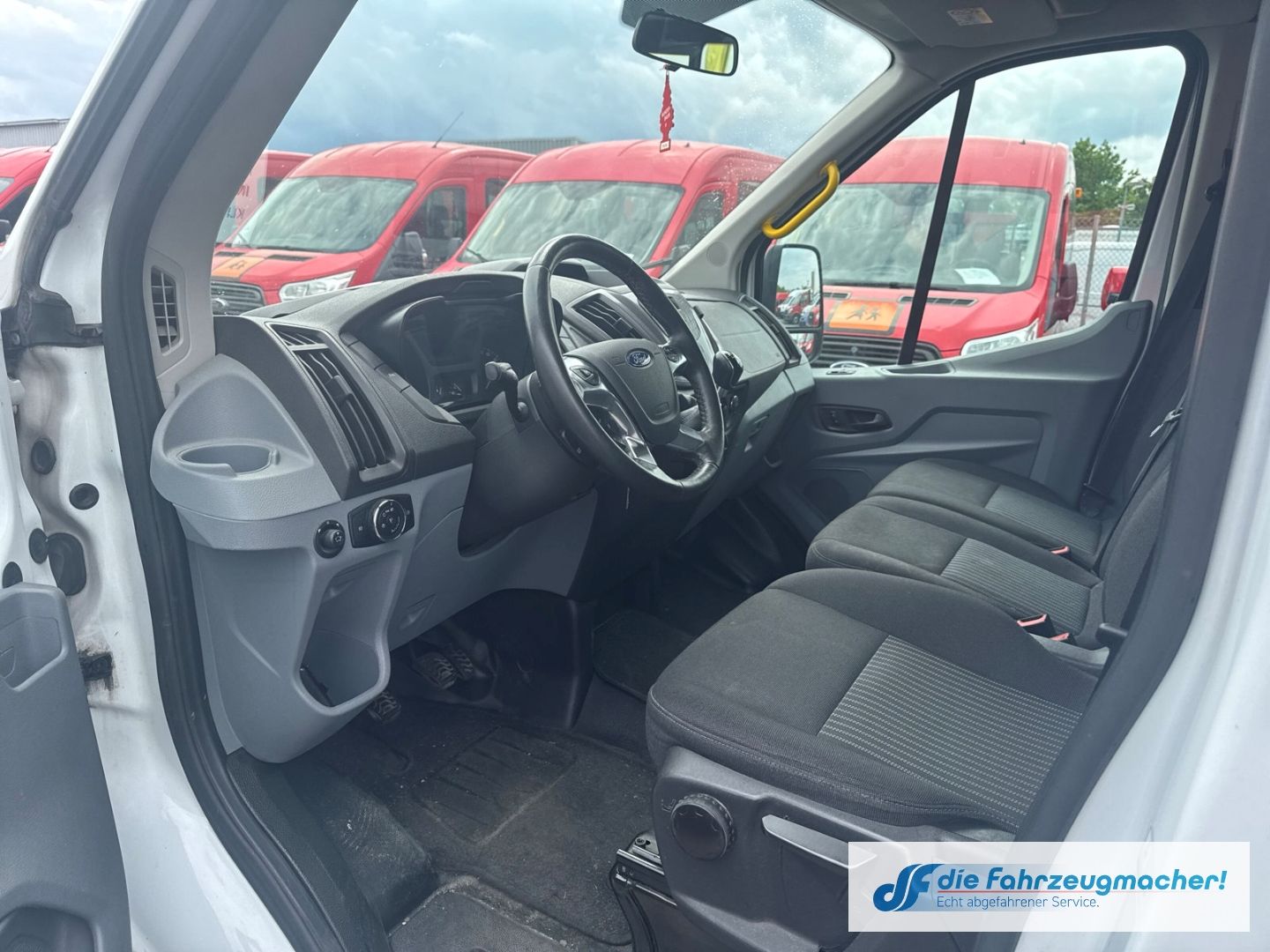 Fahrzeugabbildung Ford Transit Kombi 350 L3 Trend 2.2 TDCi DPF *1572 *K