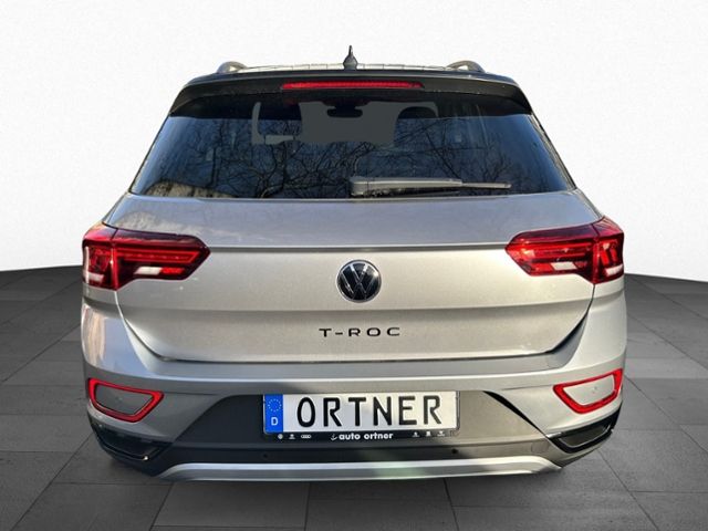 Fahrzeugabbildung Volkswagen T-Roc 2,0 TDI DSG BLACK STYLE KAMERA IQ DRIVE AH