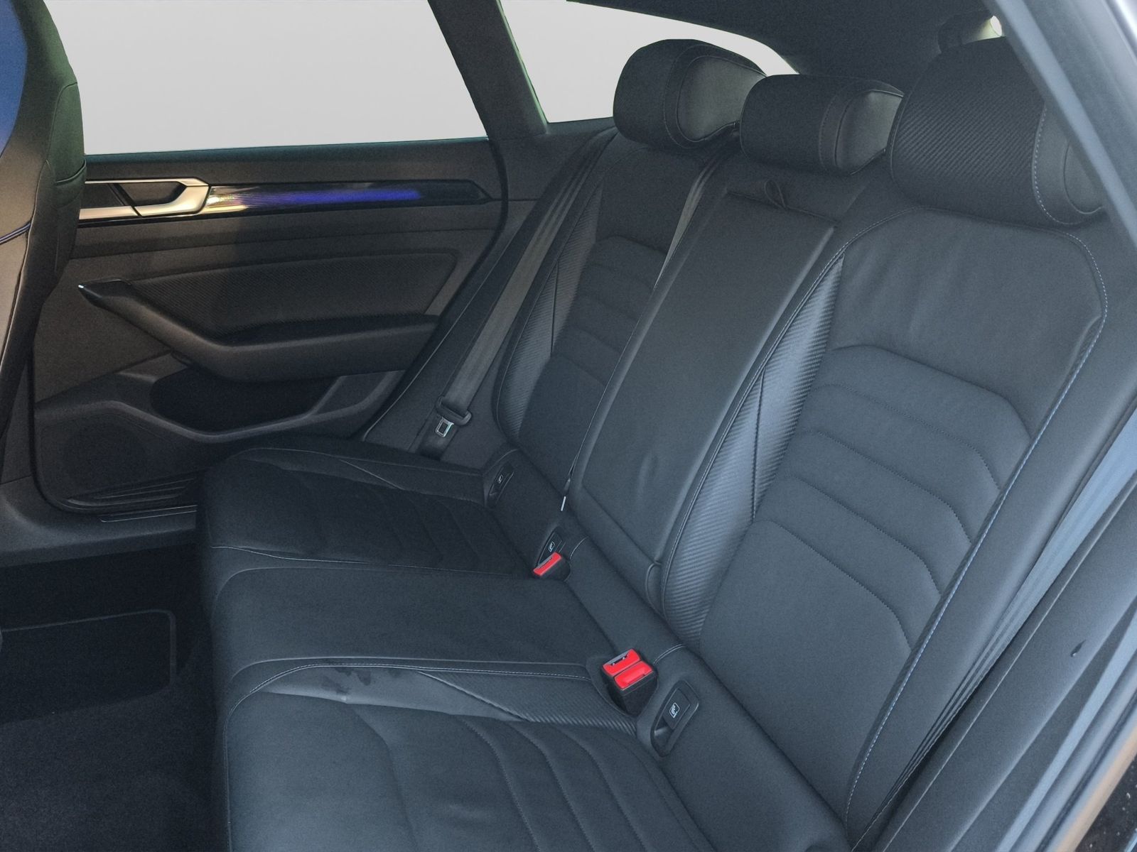 Volkswagen Arteon SB 2.0 TSI DSG 4Mo R IQ.LIGHT NAVI-PRO HU foto 14