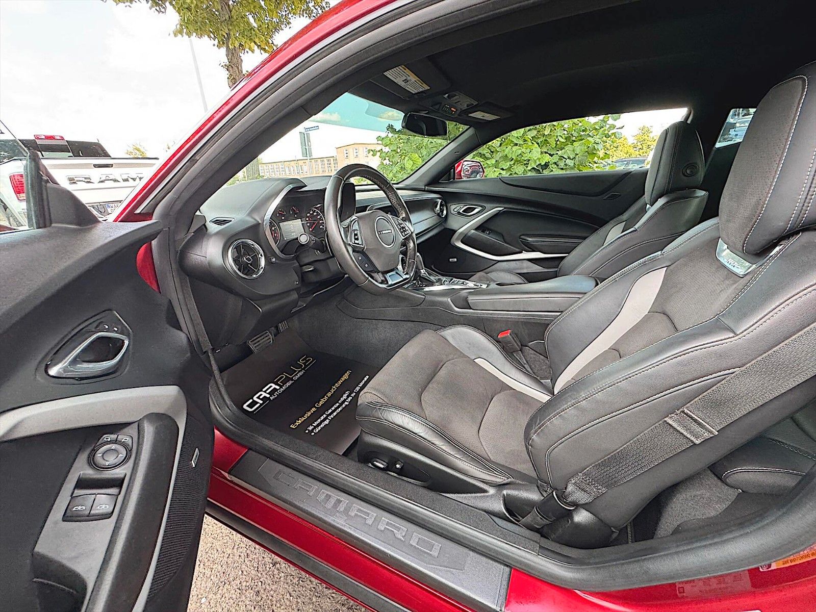 Fahrzeugabbildung Chevrolet Camaro 6.2 SS Coupe LT1 Performance *CarPlay*LED