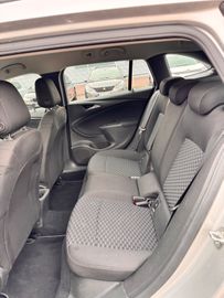 Opel Astra - 11