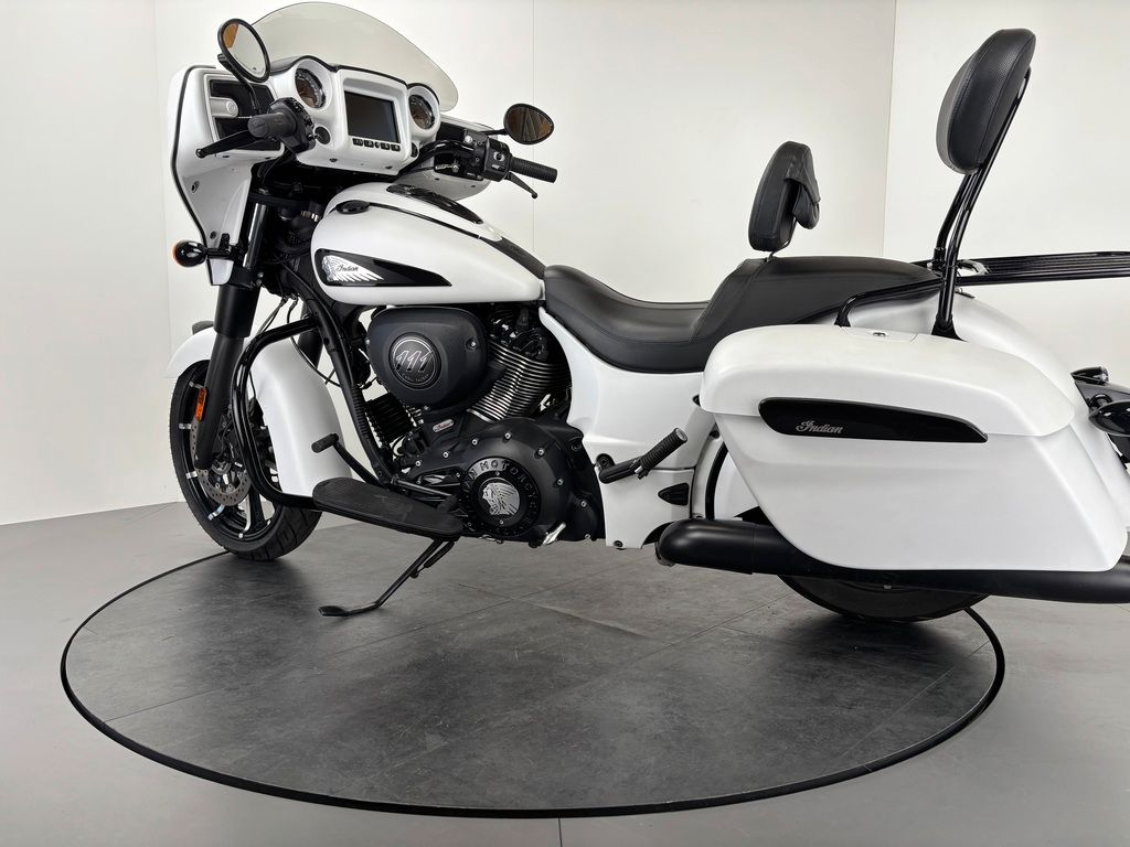 Fahrzeugabbildung Indian CHIEFTAIN DARK HORSE *SCHECKHEFTGEPFLEGT