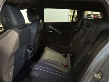 Fotografie 13 des Opel Astra Sports Tourer Electric GS Komfort + Infota