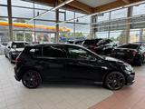 Volkswagen Golf VII Lim. GTD DSG PANO BI-XENON SOUNDSYSTEM - mit Diesel-Antrieb: Schwarz, Limousine