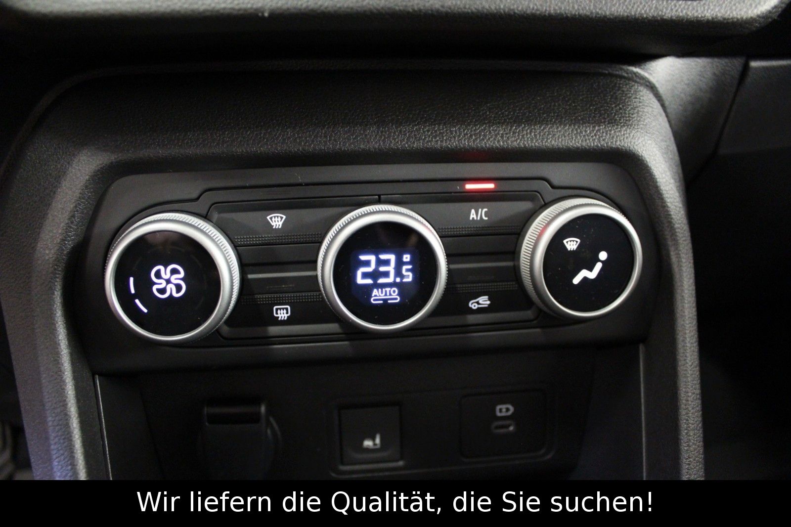 Fahrzeugabbildung Dacia Sandero Stepway Eco-G 100 Extreme+
