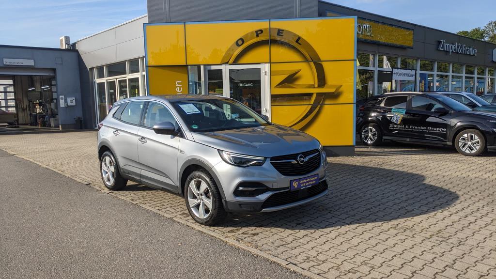 Opel GRANDLAND Innovation 1.2 AT 96 kW