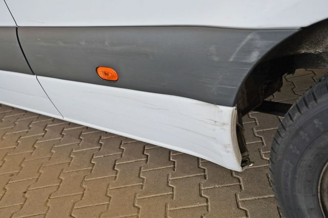 Fahrzeugabbildung Mercedes-Benz Sprinter 316 CDI/43 Maxi Kasten Klima #73T188