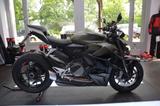 Ducati Streetfighter V2 - DUCATI ST2