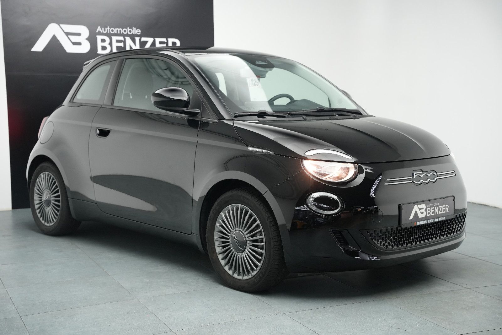 Fahrzeugabbildung Fiat 500e Icon *Navigation*Klima*Alexa*TOP