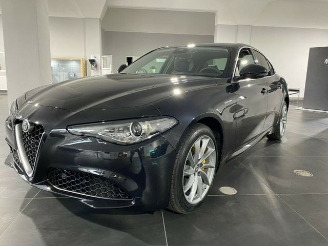 Ein Alfa Romeo Giulia der zum Leasing angeboten wird.