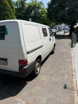 Volkswagen T4 TÜV bis 01/26 - Volkswagen T4 in Frankfurt (Main)
