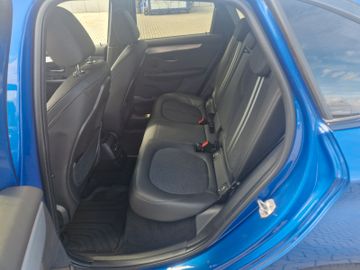 BMW 225 Active Tourer - 10