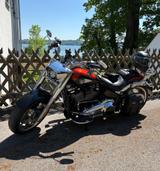 Harley-Davidson Fat Boy 2025 Custom mit viel Zubehör - Harley-Davidson Motorräder in Augsburg