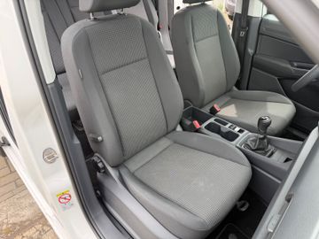 Volkswagen Caddy - 9