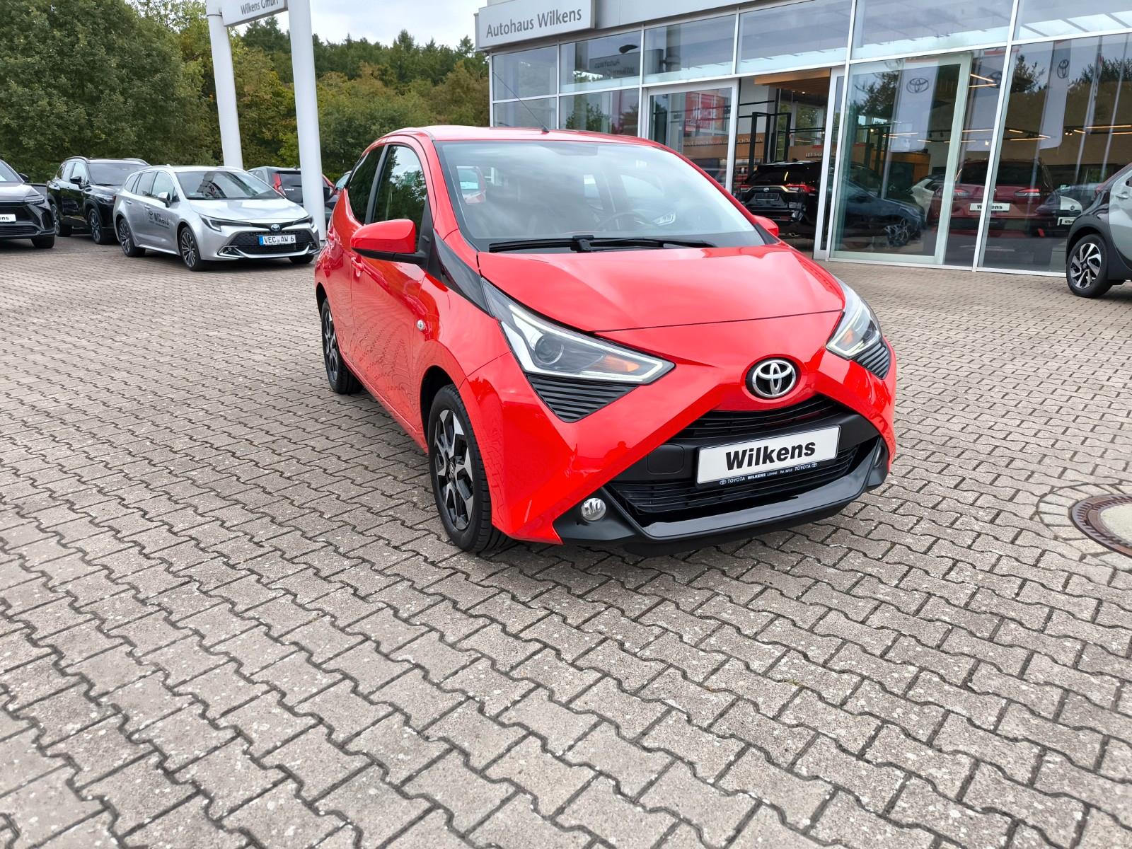 Toyota Aygo AYGO x-play connect