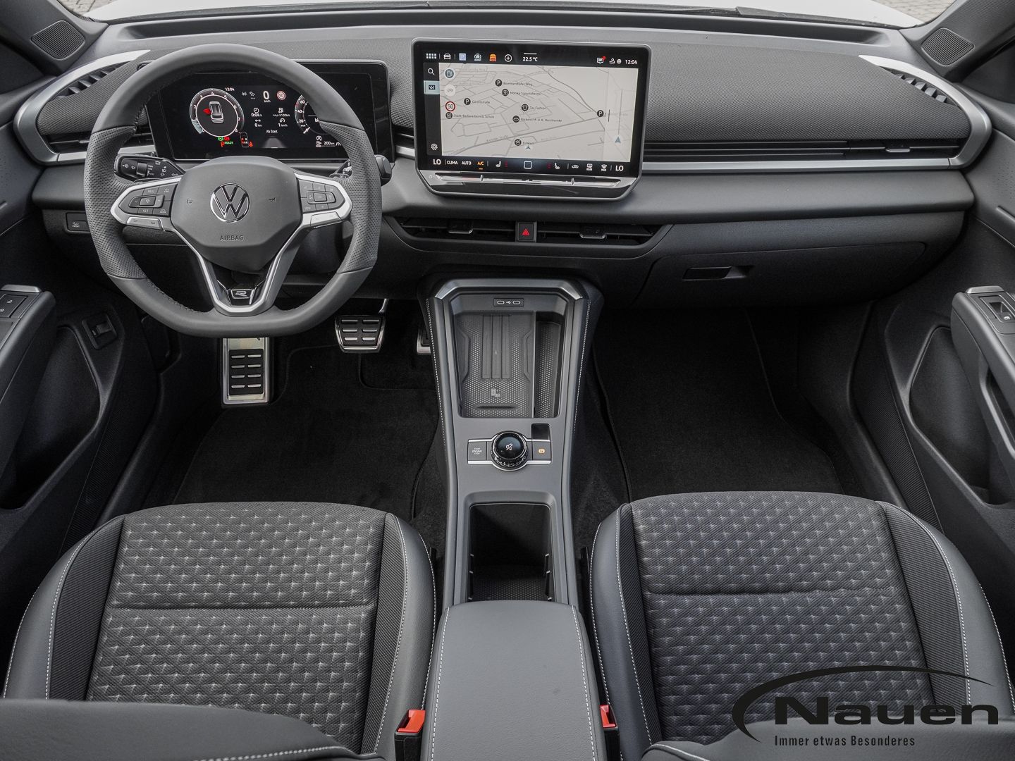 Volkswagen T-Roc - Bild 12