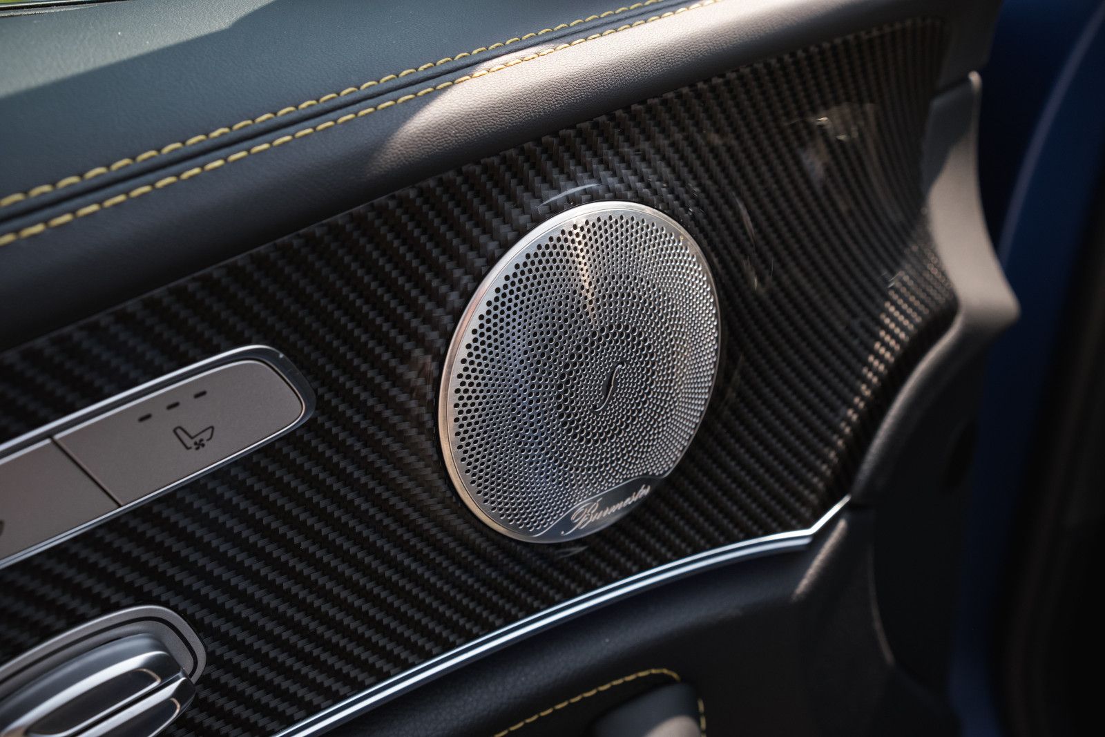 Fahrzeugabbildung Mercedes-Benz E 63 AMG S-Steuer -Dt.Auto-Keramik-Sonderfarbe