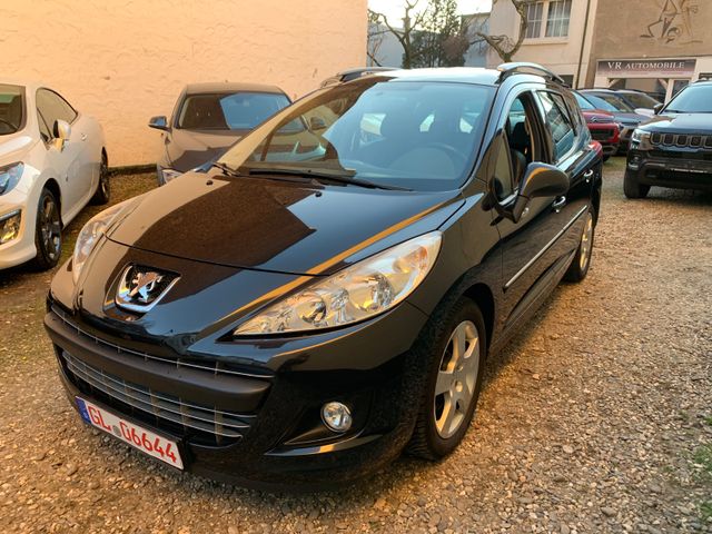 Peugeot 207 SW 1.6 HDI Premium Panorama