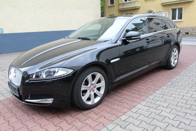 Jaguar XF Sportbrake 3.0 V6 Diesel (NAVI/LEDER/KAMERA)