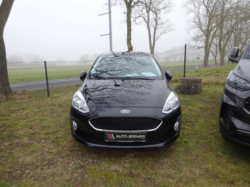 Fahrzeugabbildung Ford Fiesta 1,1 Cool & Connect