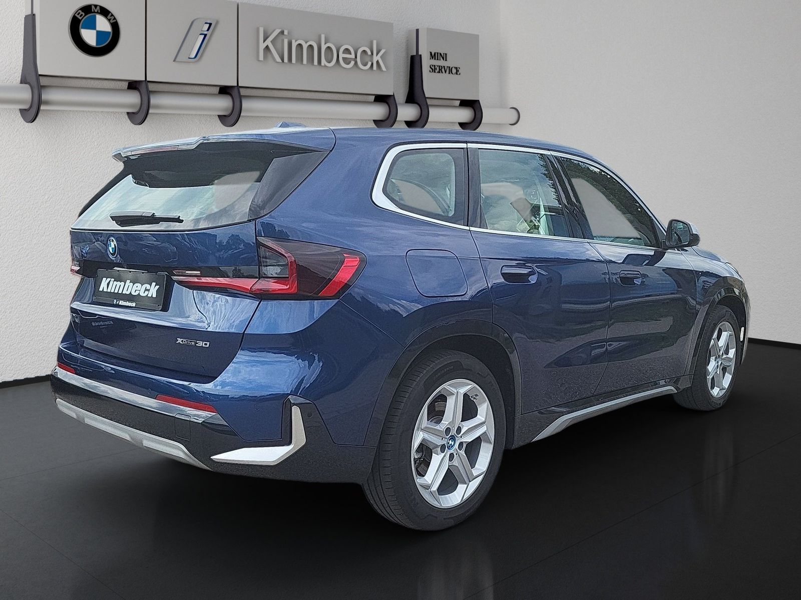BMW IX1 xDrive30 xLine LED AHK HeadUp 360° KeyLess foto 2