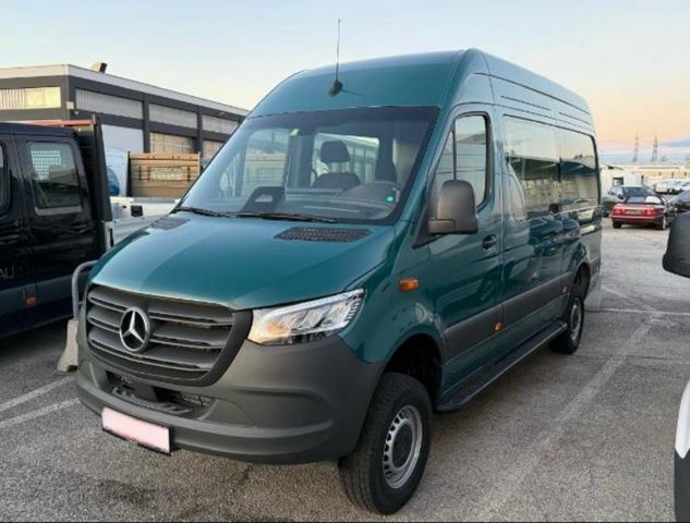 Mercedes-Benz Sprinter III Kasten 319 CDI 4x4 PRO L2H2 Mixto