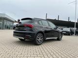 Fiat Tipo Hatchback Cross 1.5 GSE Mild-Hybrid *LED* - Fiat Vorführfahrzeuge
