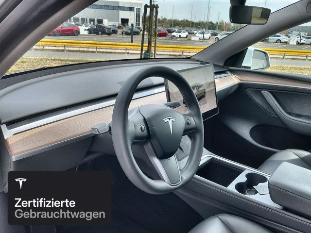 Tesla Model Y Long Range AWD foto 11
