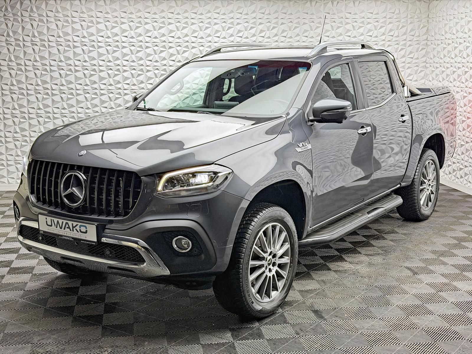 Fahrzeugabbildung Mercedes-Benz X350d POWER/4MATIC/STANDHZ/LED/KEYLES/360°/AHK