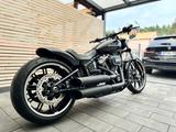 Harley-Davidson Breakout 114 (FXBRS) - Harley-Davidson Breakout FXBR
