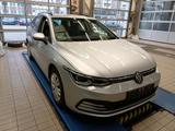 Volkswagen Golf VIII Variant 1.5 TSI DSG Life NAVI