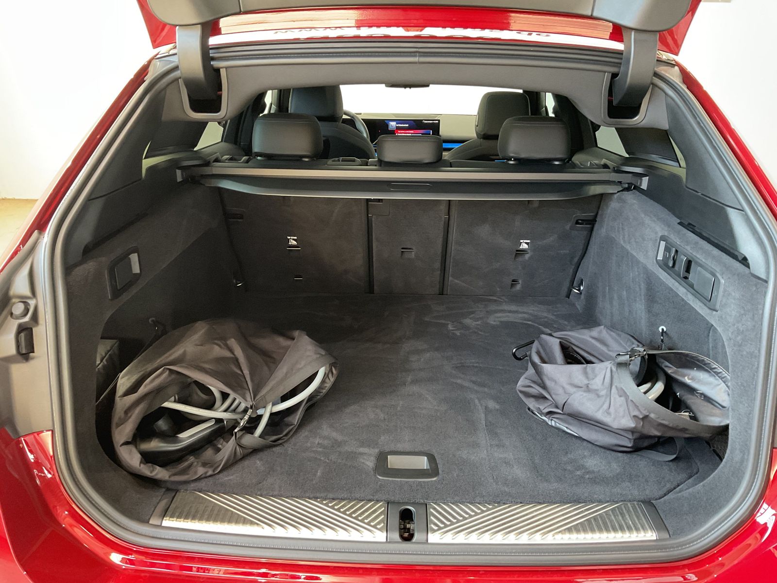 Fahrzeugabbildung BMW i5 M60 xDrive M Sportpaket pro, Sitzbelüftung vo