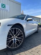 Porsche Taycan / gr. Batterie  - Porsche Taycan: Automatik