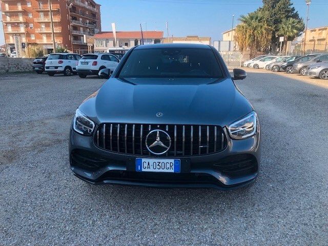 Image of Mercedes-Benz GLC 300