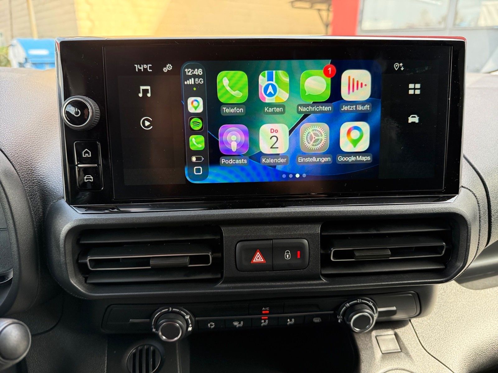 Fahrzeugabbildung Citroën Berlingo Kastenwagen XL Diesel 130 Automatk