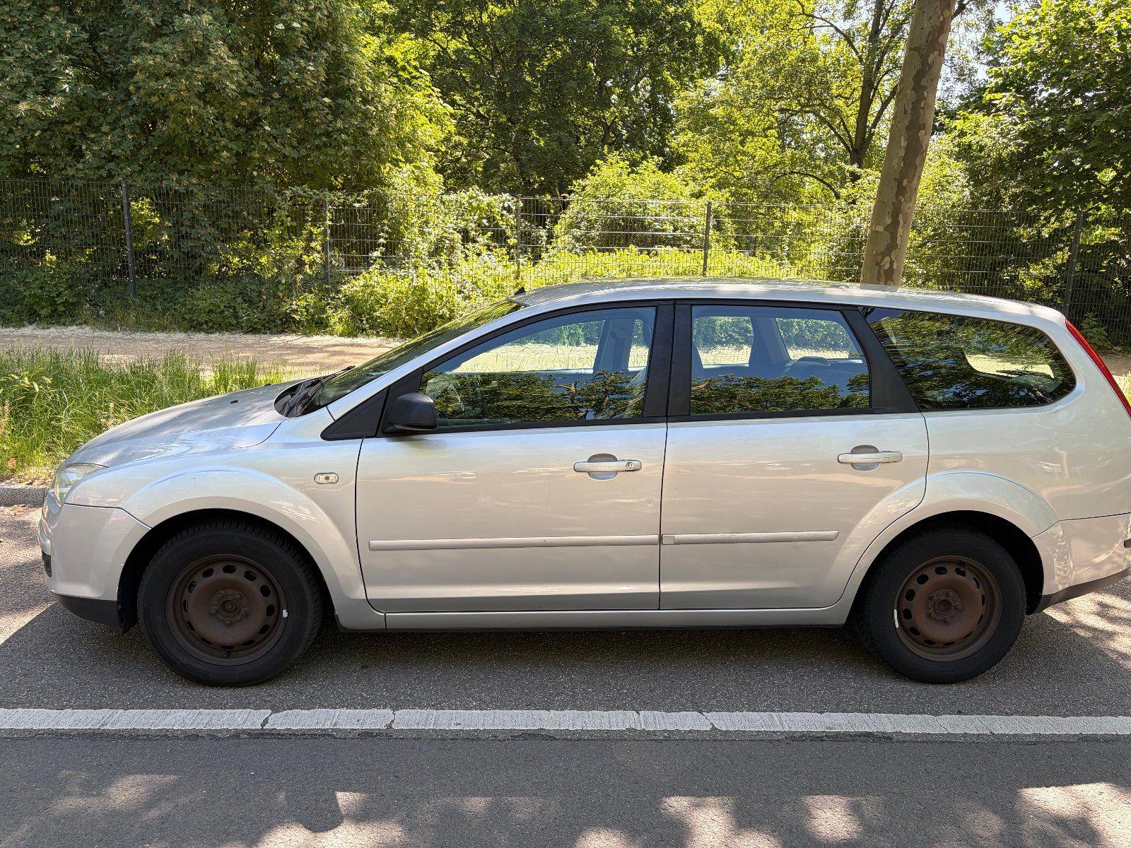 Ford Focus 2007 — photo 8