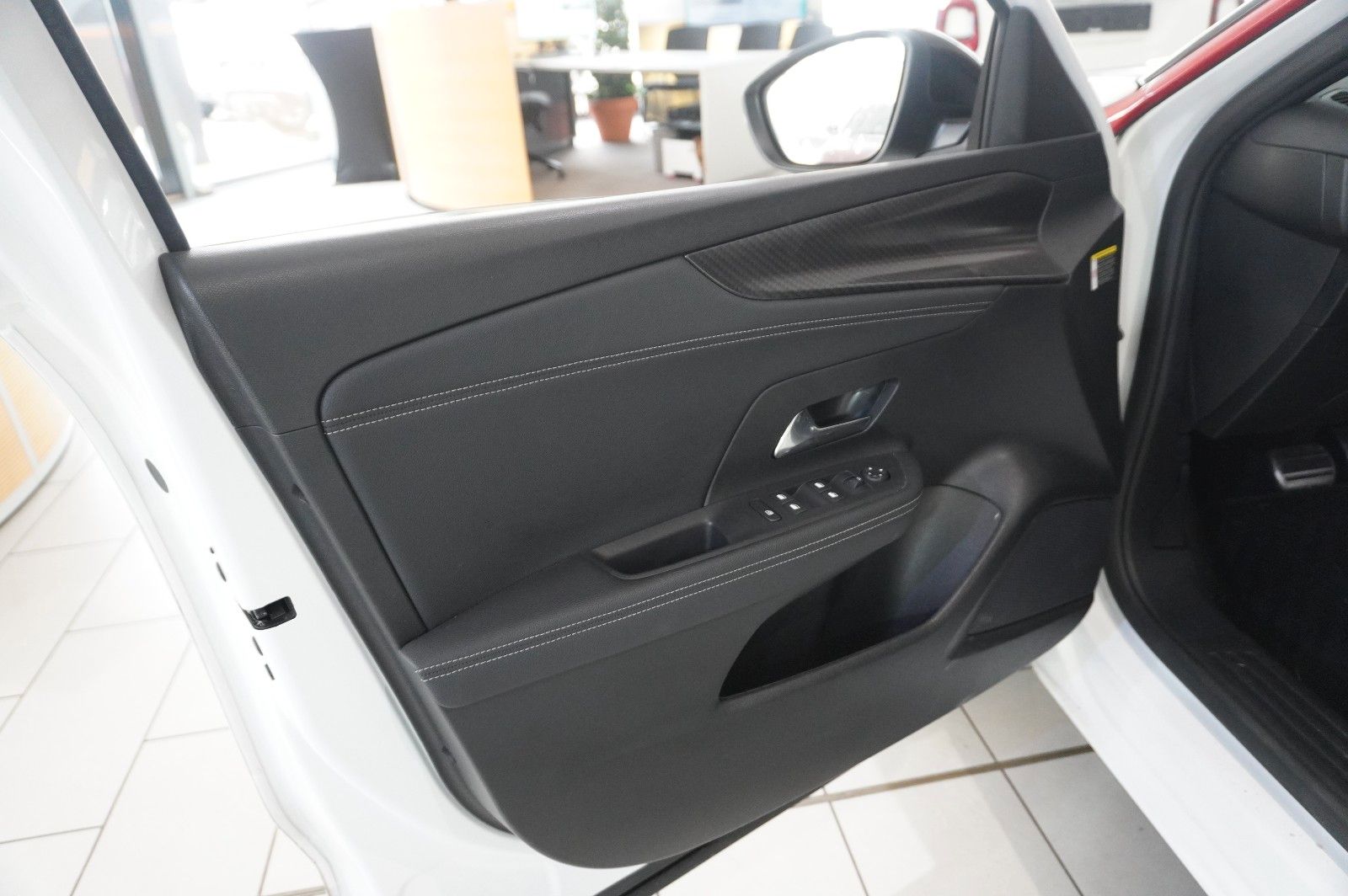Fahrzeugabbildung Opel Mokka 1.2T GS LINE NAVI/LED/KAMERA/SPORT/DAB+