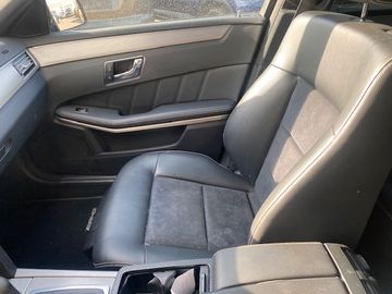 Mercedes E 250 - 9
