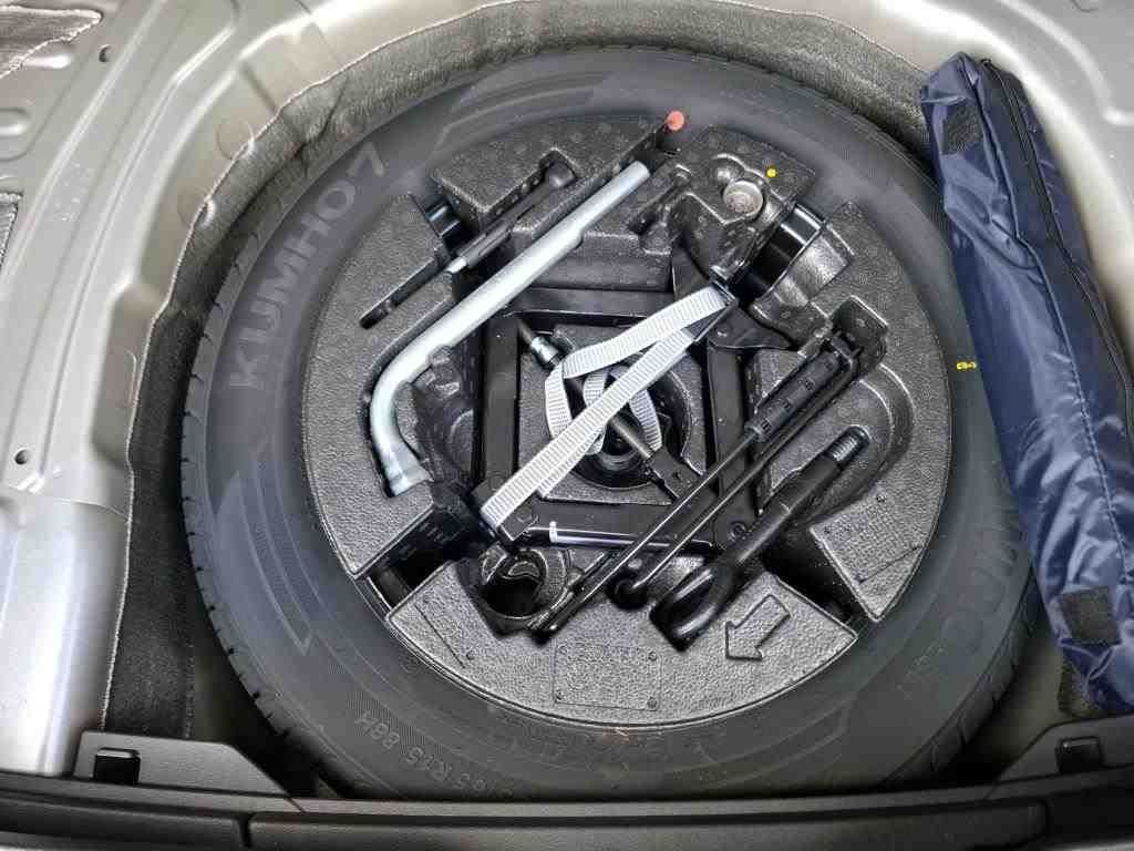 Fahrzeugabbildung Volkswagen Polo Style TSI DSG *Navi*Cam*LED*PDC*Sitzhzg*ACC