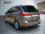 Ford Grand C-Max 1.5 Titanium Easy-Parking-P 7-Sitzer - Ford Grand C-Max mit Benzin-Antrieb