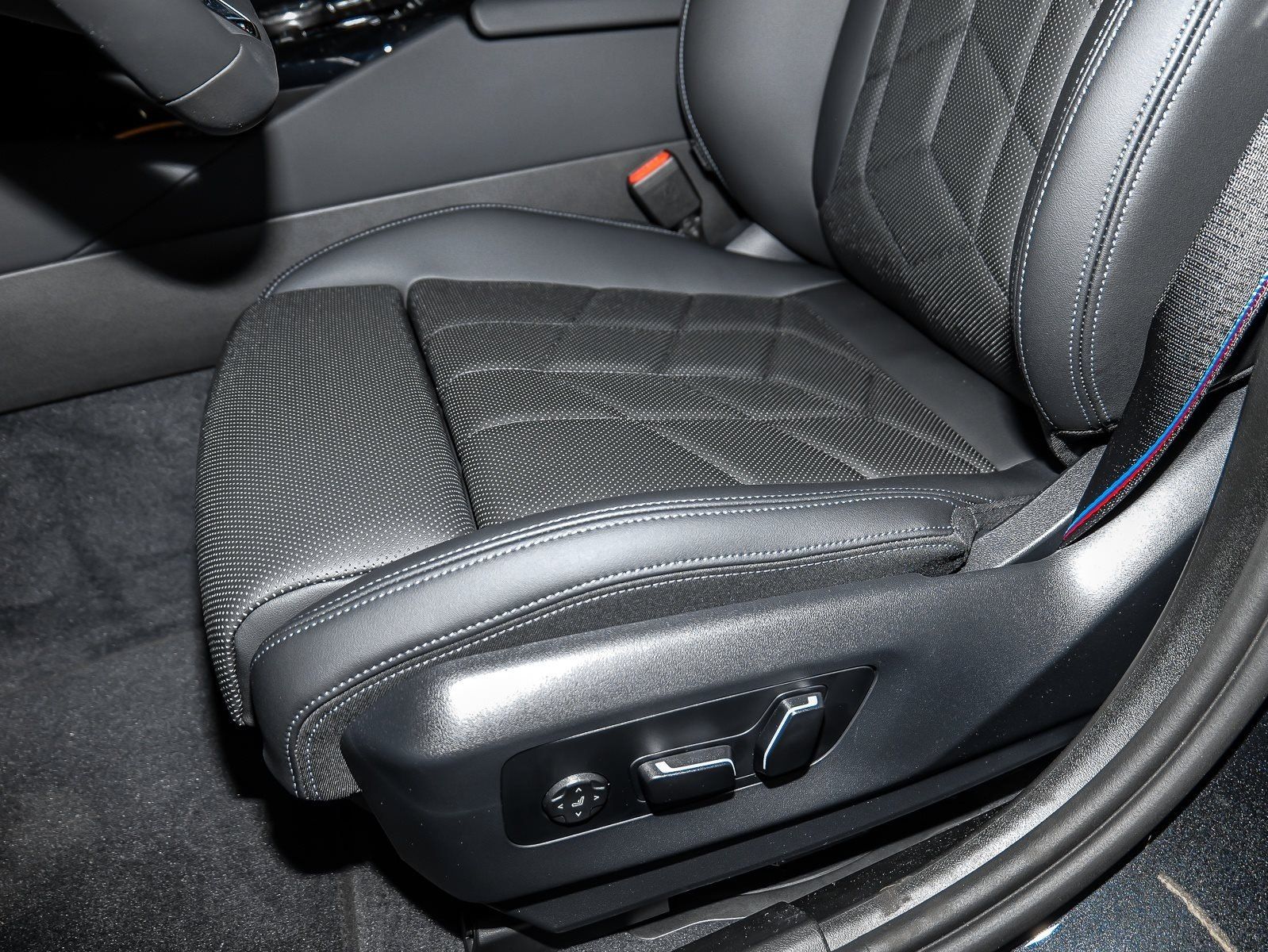 BMW 520 - Bild 14