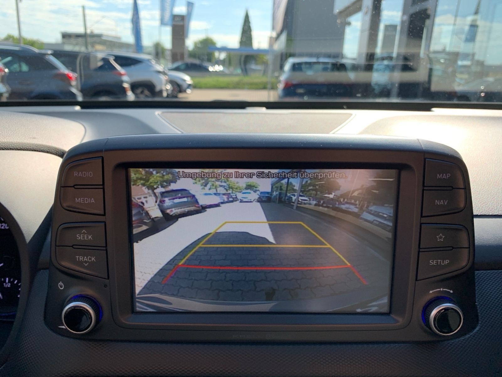 Fahrzeugabbildung Hyundai Kona 1.6 T-GDI Style 4WD Automatik Navi LED