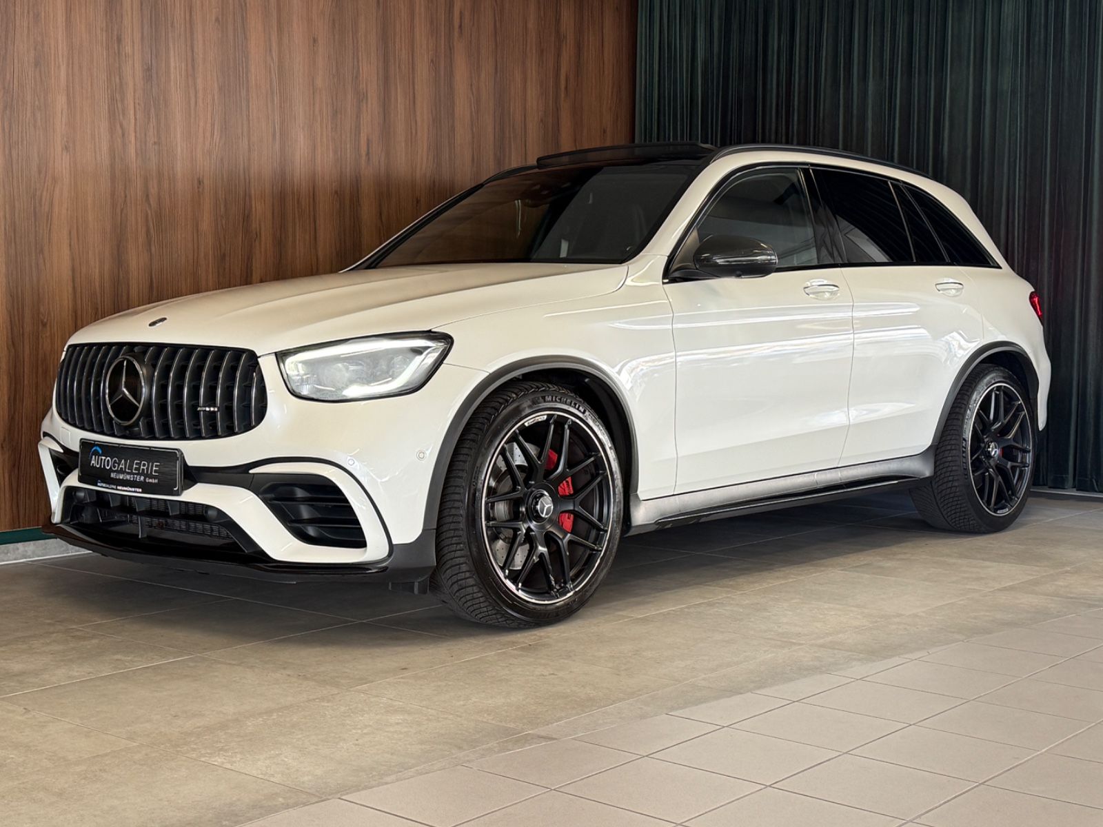 MERCEDES-BENZ GLC 63 AMG°4-Matic°Schalen-Sitz°Pano°360°Carbon