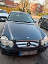 Mercedes-Benz Mercedes C 230 Automatik - gebrauchte Mercedes-Benz C 230 aus dem Jahr 2009