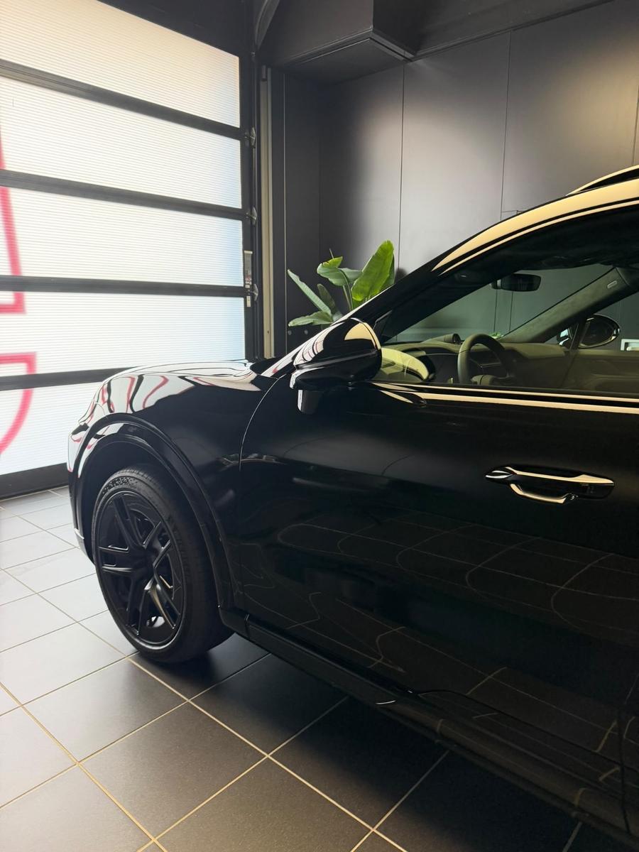 Porsche Cayenne Turbo Electric, neu, sofort verfügbar!